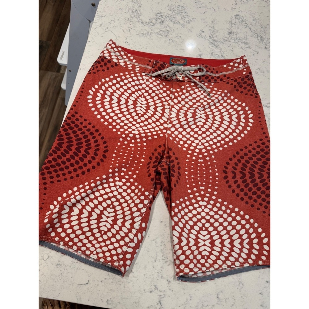 Tommy Bahama Relax Mens Red White Geometric Dot Board Shorts Swim Trunks Size 34